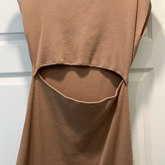 Aritizia Wilfred Cut out sweater dress Large - Picture 7 of 7